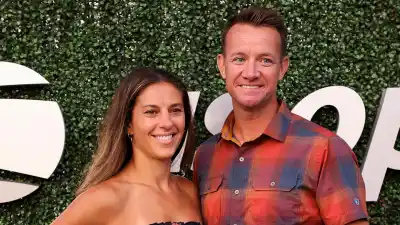 USWNT Alum Carli Lloyd Gives Birth to Her 1st Baby With Husband Brian Hollins 287