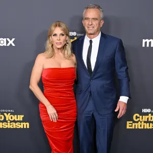 Cheryl Hines' Husband Robert F. Kennedy Jr. Accused of 'Personal Relationship' With Journalist