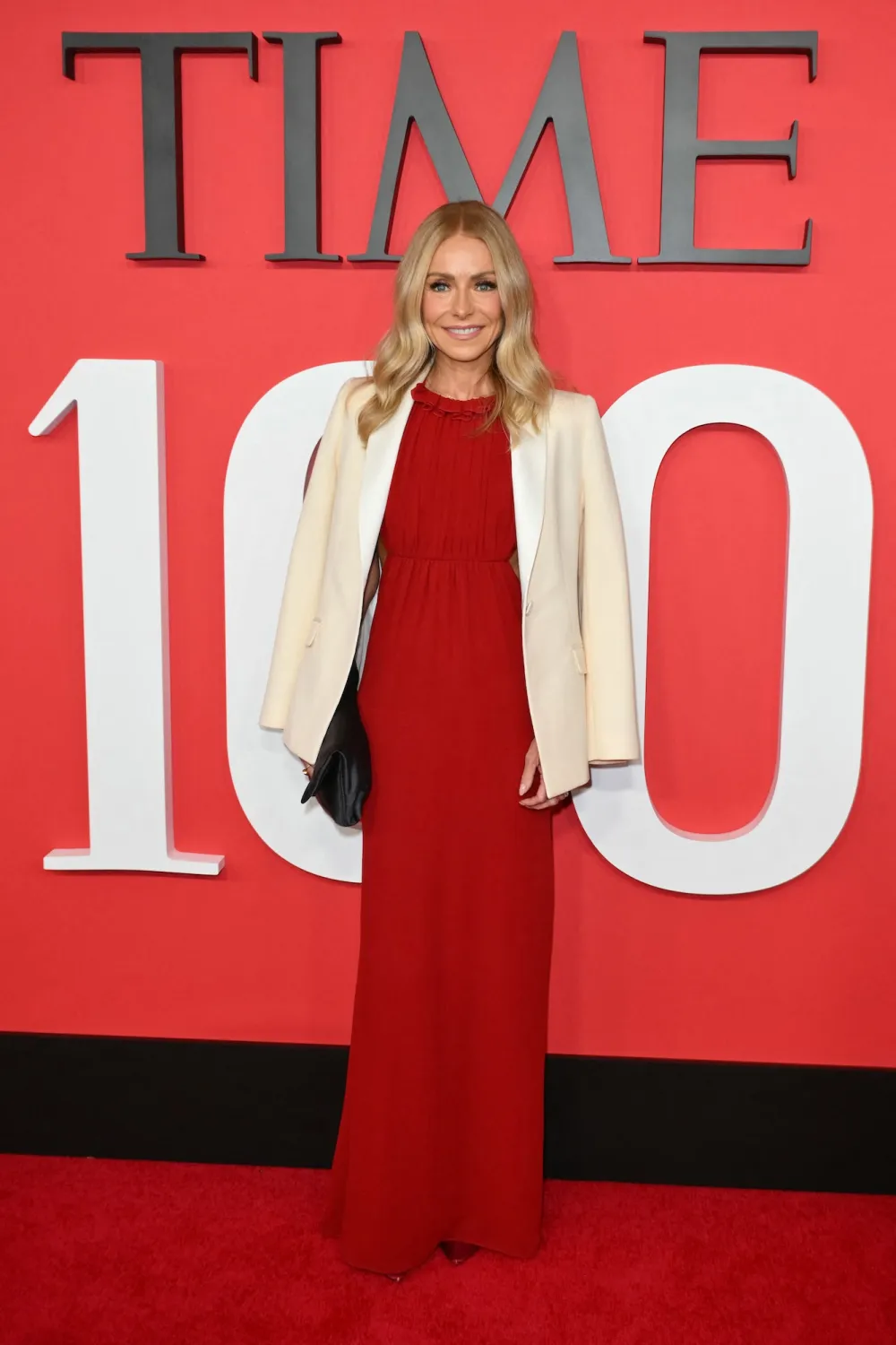 Why Shannen Doherty&rsquo;s Death Was So &lsquo;Painful&rsquo; for Kelly Ripa