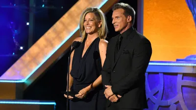 Why General Hospital's Laura Wright Is Hiding Her Eye in New Episodes