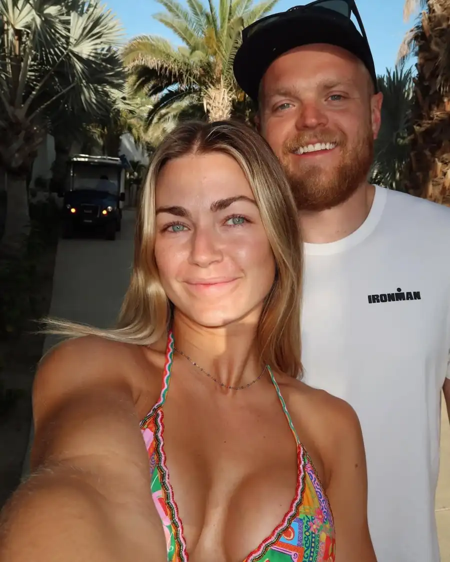 lindsay arnold relationship with sam cusick