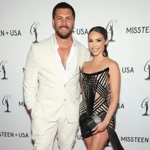 Brock Davies Doctor Has Never Seen Sperm So Good Amid Possible Surrogacy Journey With Scheana Shay