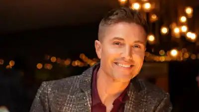 The Rookies Eric Winter Says Tim Will Have to Earn Love of His Life Lucys Trust in Season 7