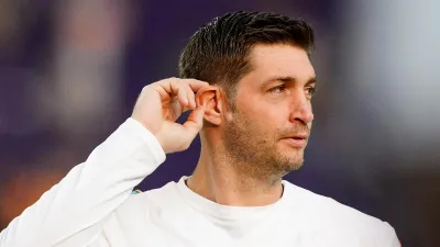 Jay Cutler Is Acting Like Everything Is Normal After DUI Arrest