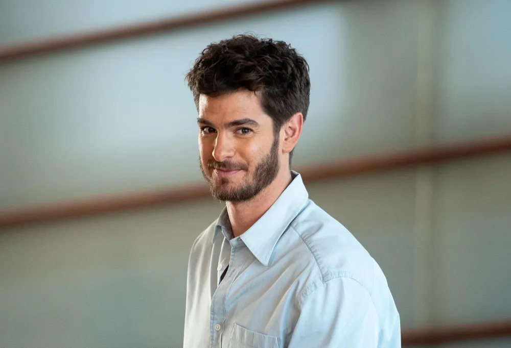 Andrew Garfield Questions If On Set Romances Can Actually Work Flash in the Pan Stuff Usually