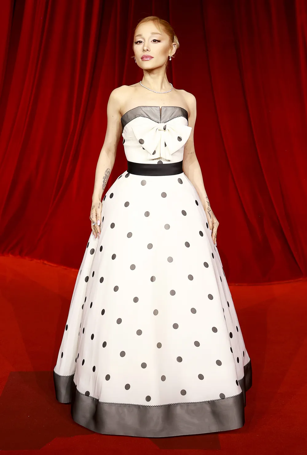 Ariana Grande Reacts to Fan-Edited 'Wicked' Posters of Cynthia Erivo's Elphaba, Finds AI 'Troublesome'