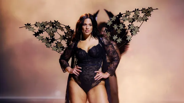 Ashley Graham walks the runway for the Victoria s Secret Fashion Show 2024 697