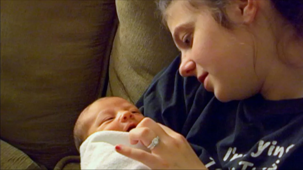 Autumn Crittendon of 16 Pregnant 986
