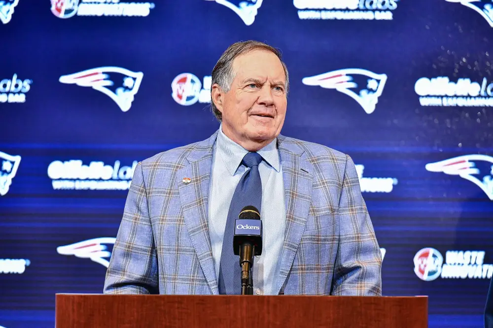 Bill Belichick s Complete Dating History From Ex Wife Debby Clarke to Jordan Hudson 244