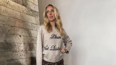 Brittany Mahomes Masters the Art of Cheetah Print in Chic Jeans and a Cozy Knit