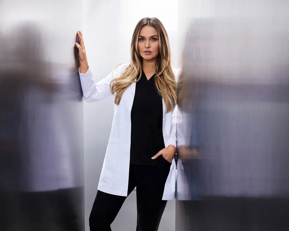 Camilla Luddington and Jessica Capshaw Explain Why It&rsquo;s Uncomfortable to Be Part of Elisabeth Finch Story