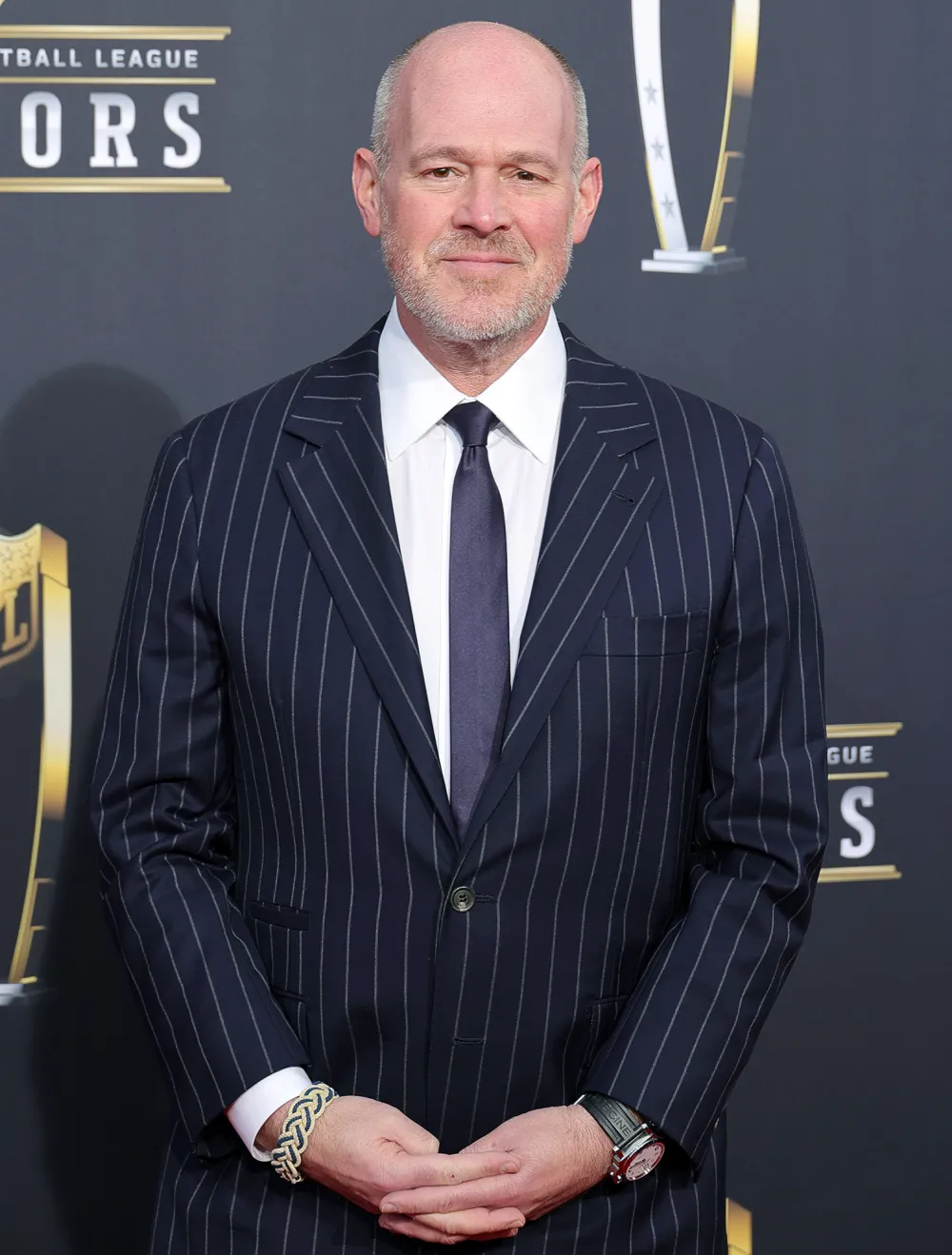 Celebrity Dodgers and Baseball Fans React to the Death of Legendary Pitcher Fernando Valenzuela