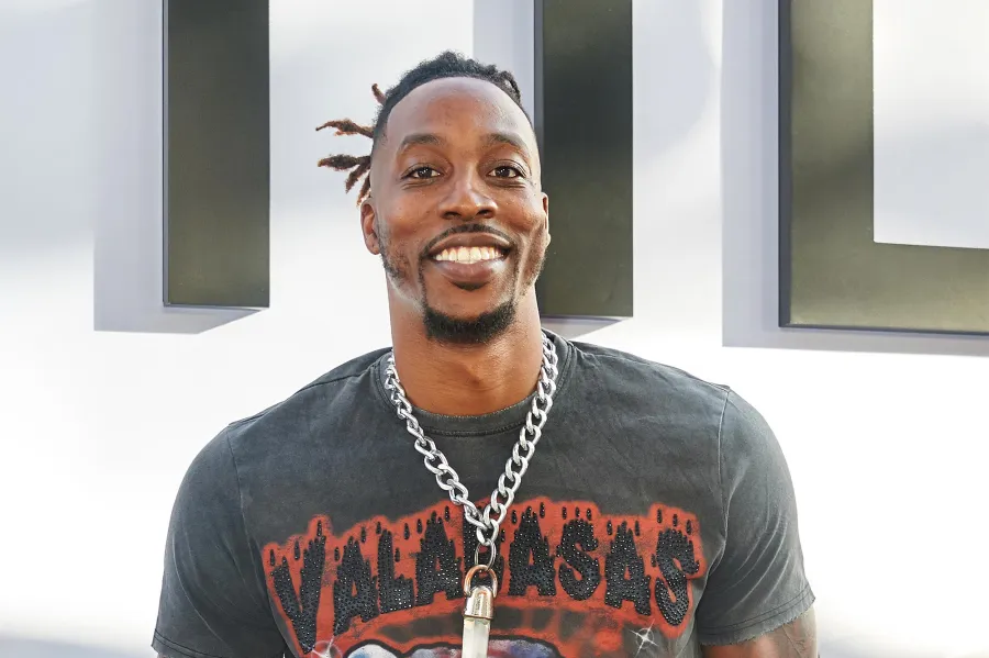 Celebrities Reveal Their Go To Karaoke Songs What Amy Adams and More Stars Love to Sing