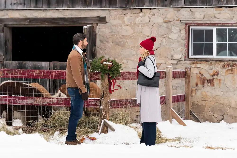 A Guide to Every Holiday Movie on TV This 2024