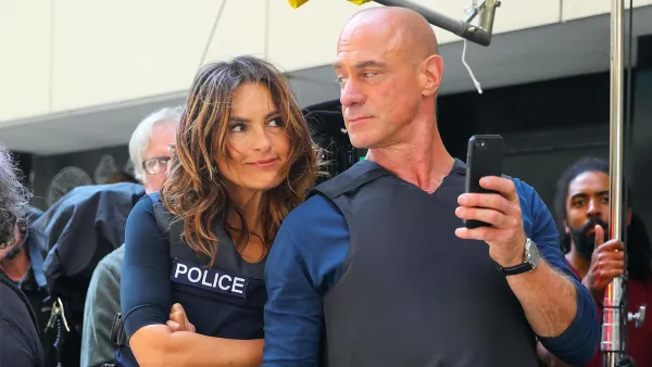 Christopher Meloni Calls This Law & Order SVU Scene With Mariska Hargitay Particularly Special