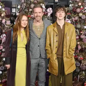 Damian Lewis Says His Kids Cringed at Him Playing 2 Sexy Vampires in The Radleys That s Ew 158