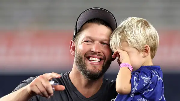Dodgers Clayton Kershaw Shows Off Shirtless Dad Bod After World Series Victory