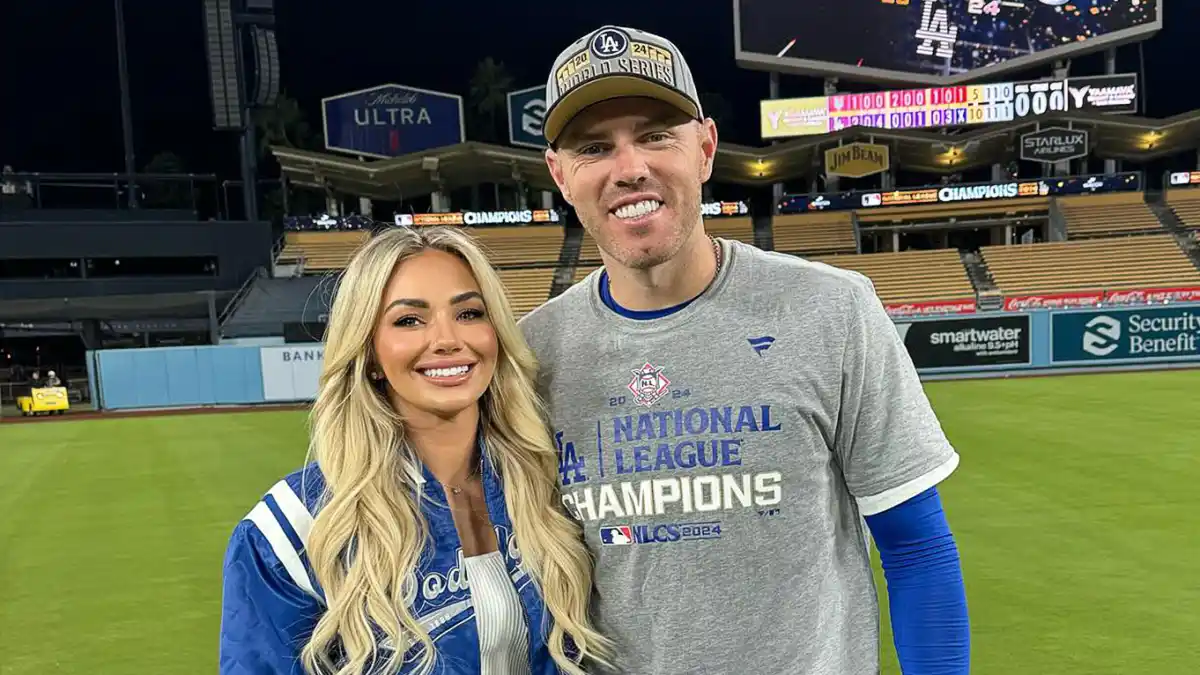 Dodgers' Freddie Freeman Runs to Wife Chelsea Right After Walk-Off Grand Slam at World Series