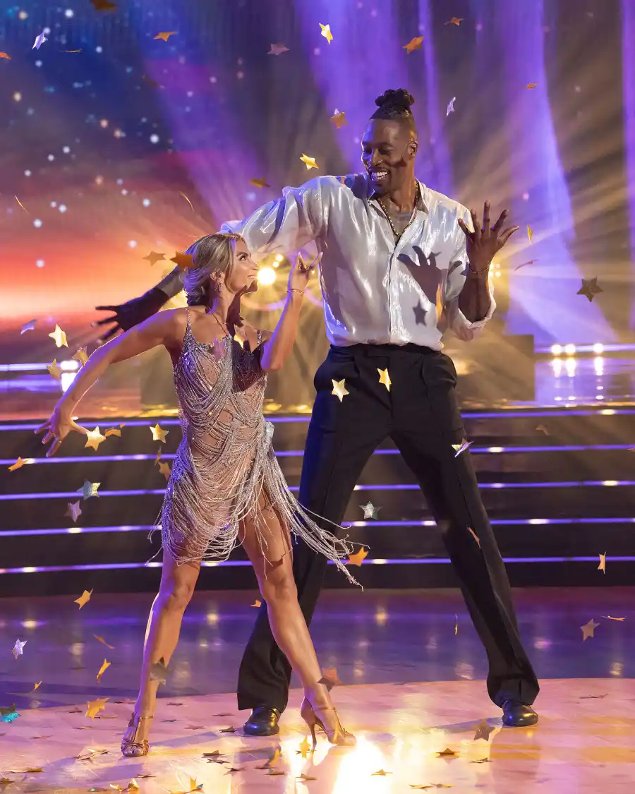 Dwight Howard and Daniella Karagach Dedication Night Dancing With the Stars