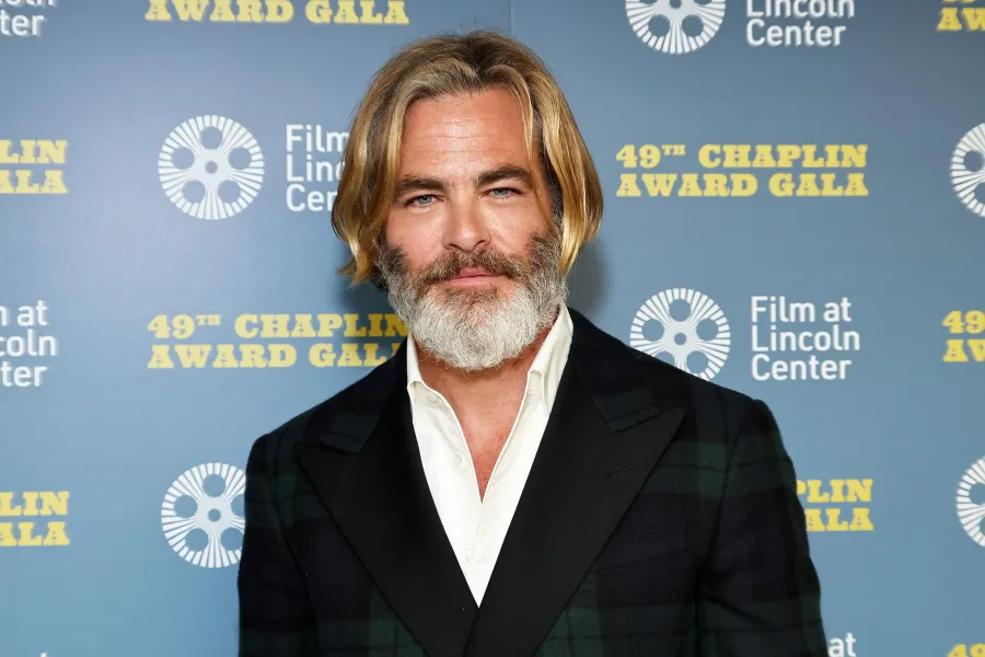 Everything the Princess Diaries Cast Has Said About Reuniting for a 3rd Sequel Film