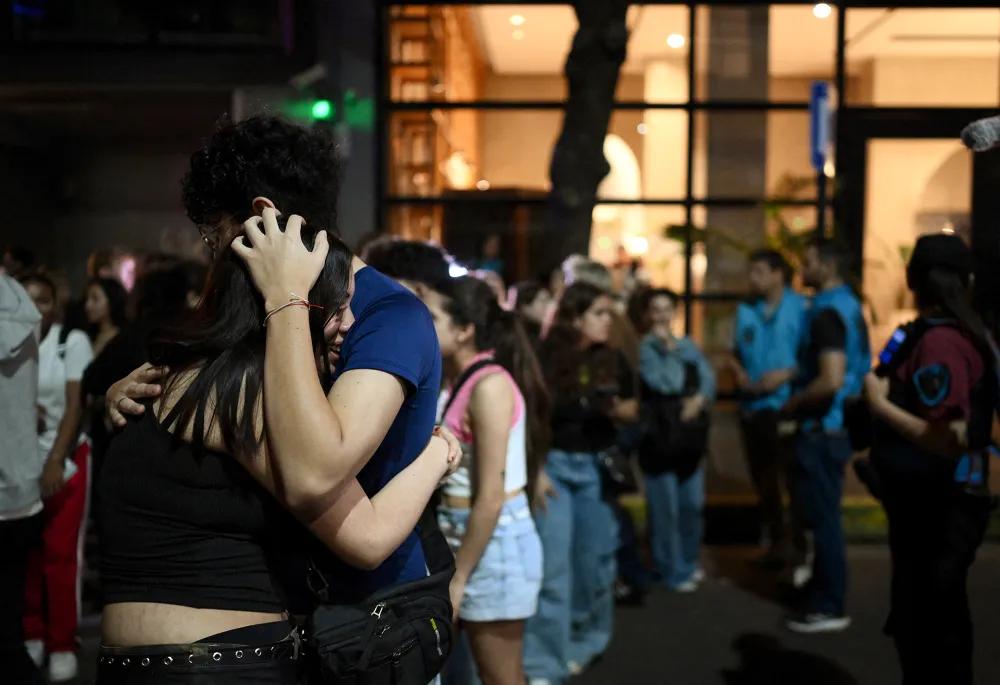 Fans Hold Vigil in Argentina After Liam Payne's Death