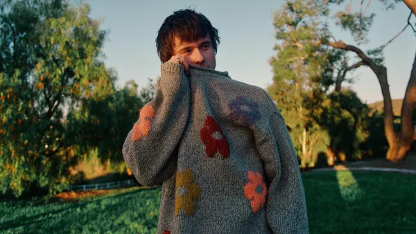 Feature Backstage Pass Alec Benjamin Exclusive