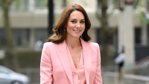 Feature Kate Middleton 2446 Luxury Handbag Shopping