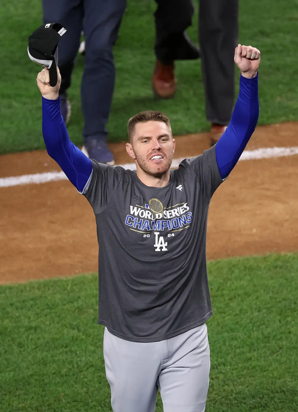 Freddie Freeman s Wife Chelsea Says They Were At Ultimate Low With Son Max s Health Scare Weeks Before World Series Win