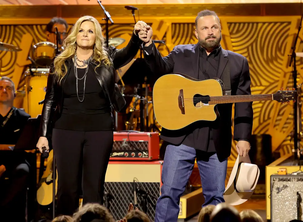 Garth Brooks acusado de agresi&oacute;n sexual y lesiones