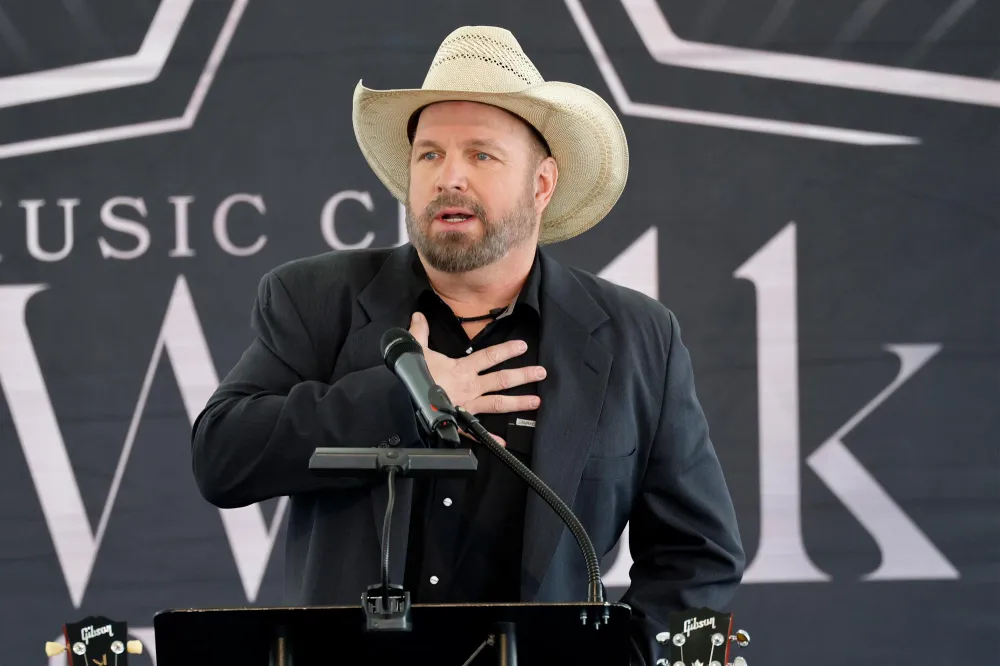 Garth Brooks Attempt to Pre-empt Accusers Claims