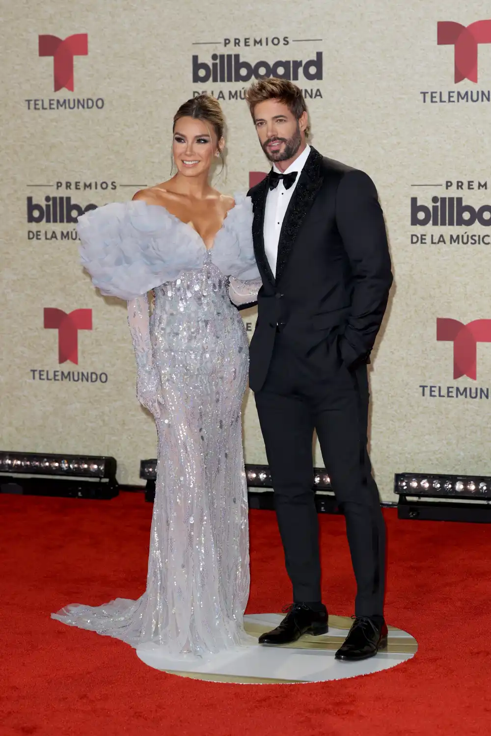 Elizabeth Guti&eacute;rrez y William Levy