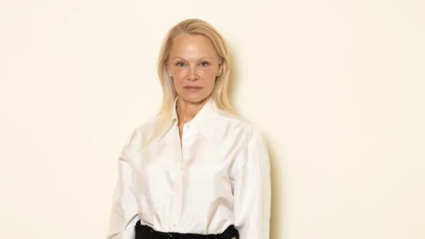 GettyImages-2176961833-Pamela-Anderson