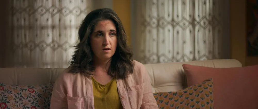 How Anatomy of Lies Addressed Grey s Anatomy Writer Elisabeth Finch s Cancer Scandal Without Her 496