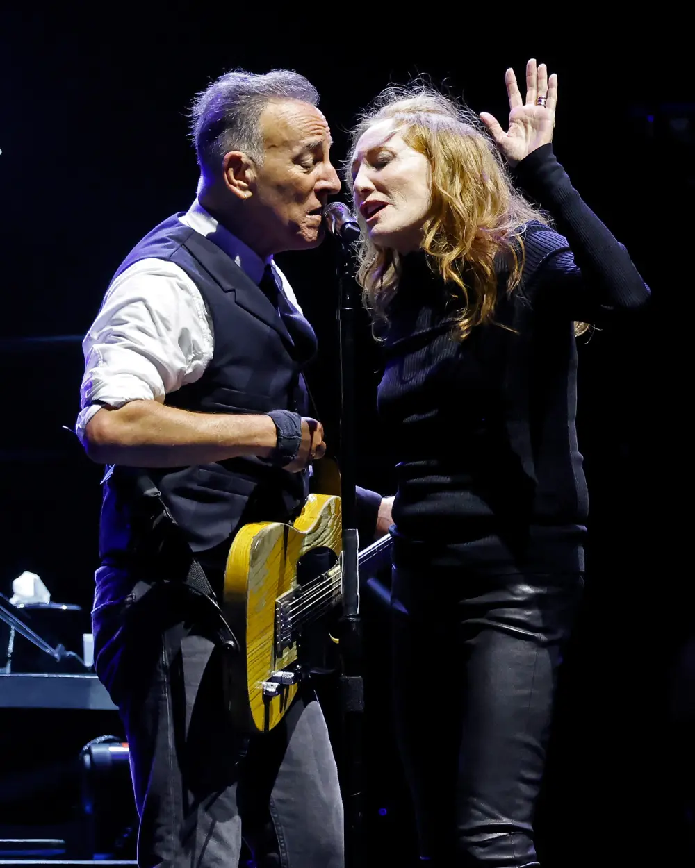 How Bruce Springsteen Patti Scialfa Balance Marriage and Performing
