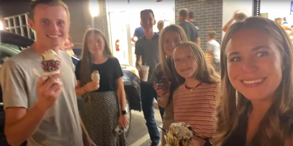 Jana Duggar soaked up family time before wedding 405