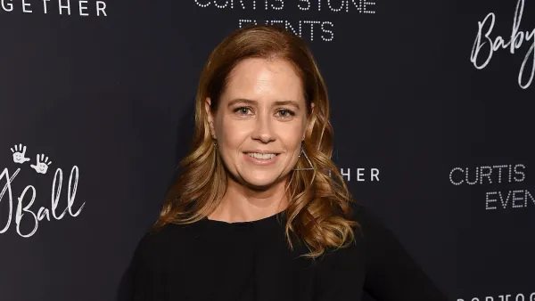 Jenna Fischer Reveals Breast Cancer Diagnosis