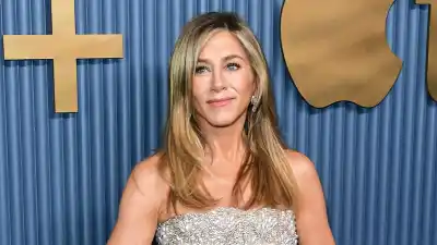 Jennifer Aniston s Biggest Lessons About Fame Mental Health Fitness and Moving On 045