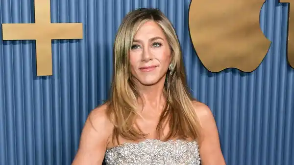 Jennifer Aniston s Biggest Lessons About Fame Mental Health Fitness and Moving On 045