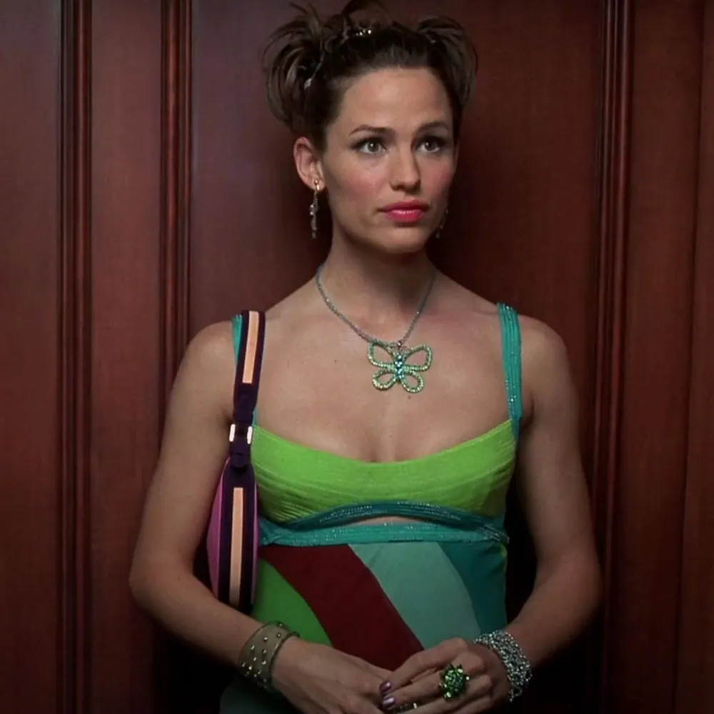 Jennifer Garner Recreates Iconic 13 Going on 30 Outfit for Halloween