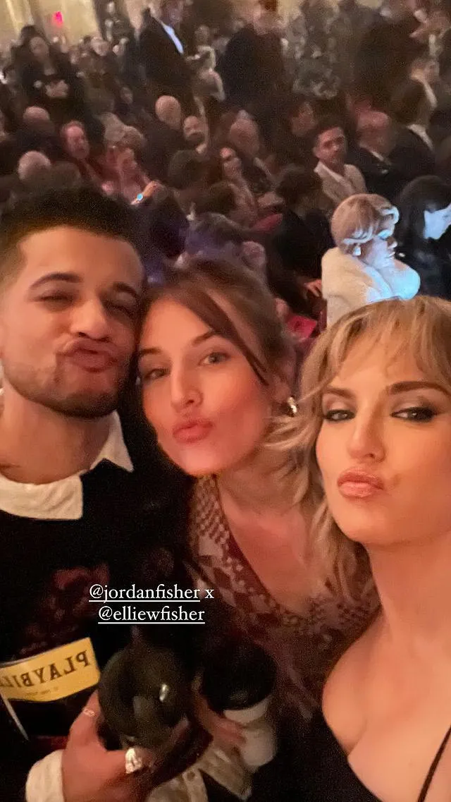 JoJo Hasn t Heard From Taylor Swift or Selena Gomez After Mentioning Them in Memoir 967