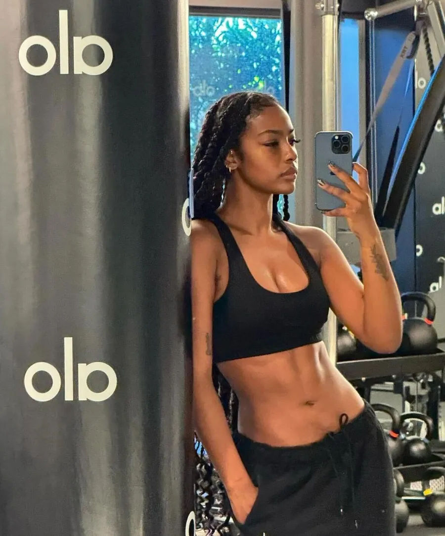Justine Skye Celebs in Underwear