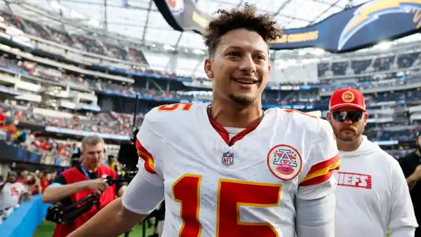 Kansas City Chiefs Remain Undefeated After Win Against New Orleans Saints