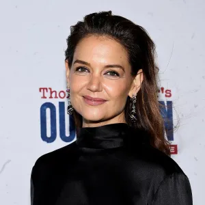 Katie Holmes Woven Handbag Is Sold Out But We Found a 62 Lookalike on Amazon