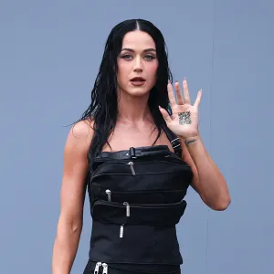 Katy Perry Wore a QR Tattoo on Her Hand