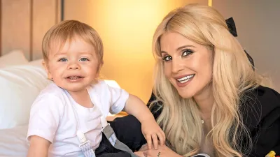 Kelly Osbourne 2446 Luxury Handbag Shopping