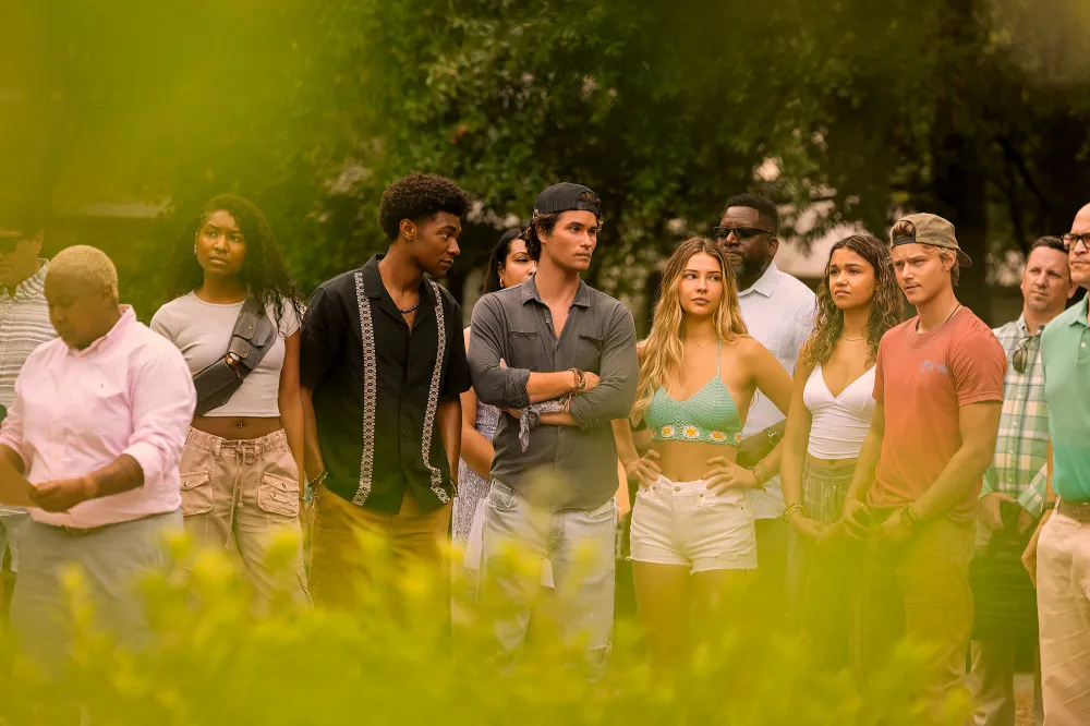 Kelsea Ballerini Reveals Why She Does Not Watch Boyfriend Chase Stokes Outer Banks 2