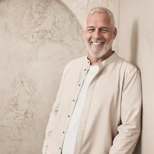 Kelsey Anderson Supports Dad Mark as Next Golden Bachelor 033