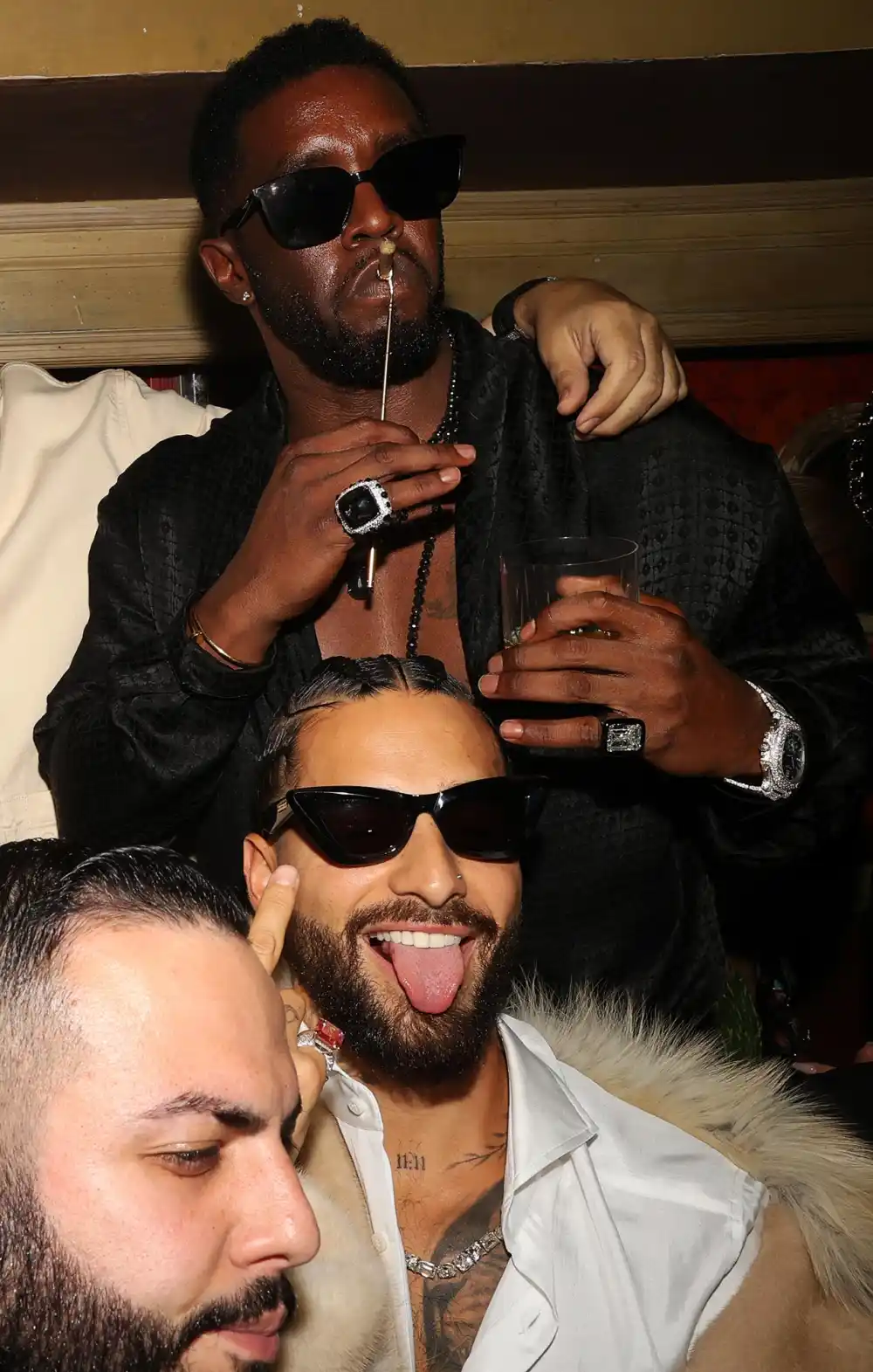 Le llueven críticas a Maluma tras aparecer con Diddy &ldquo;Eras mi cantante favorito&rdquo; 889