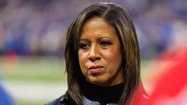 Lisa Salters Misses 2nd Consecutive Monday Night Football Game