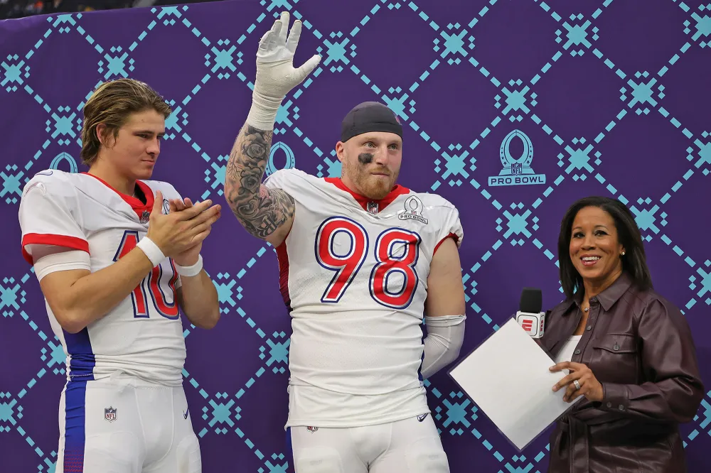 Lisa Salters Misses 2nd Consecutive Monday Night Football Game